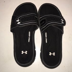 Under armor slip one